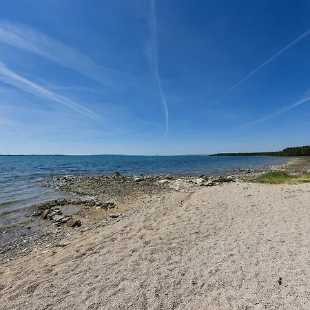 Apartment Ana Vrsi
