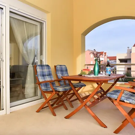 Apartment Ana *