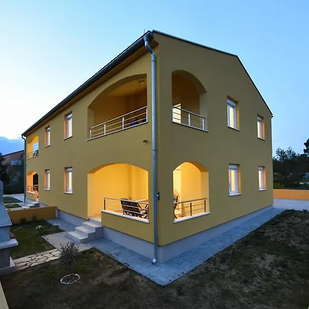 Apartment Ana
