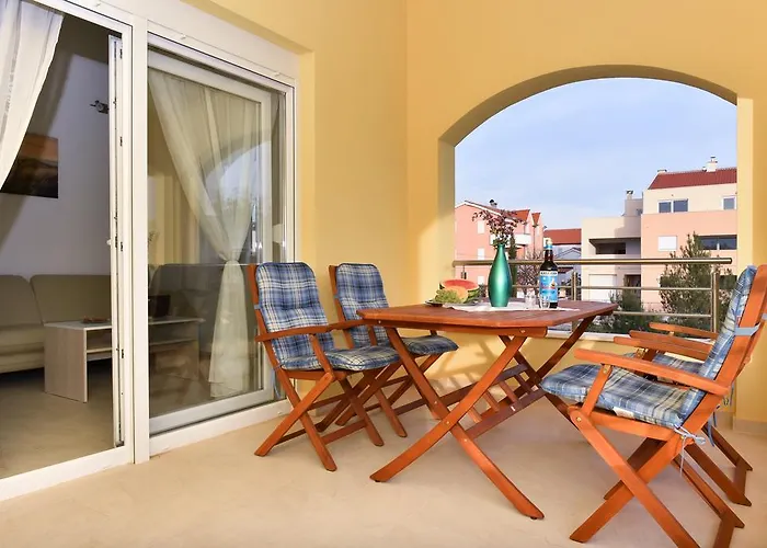 Apartment Ana *